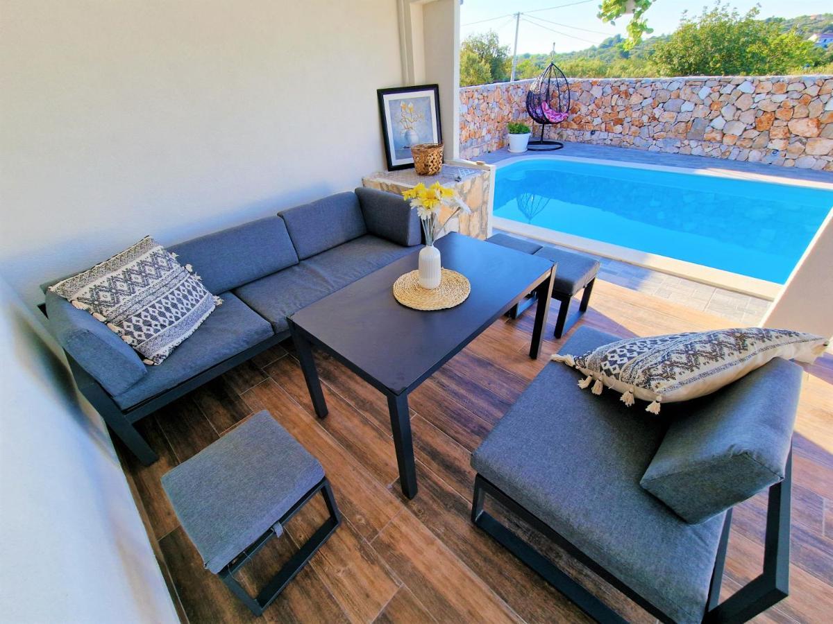 Anas Lagoon Holiday House With Pool At Azure Beach Дрвеник-Малий Екстер'єр фото