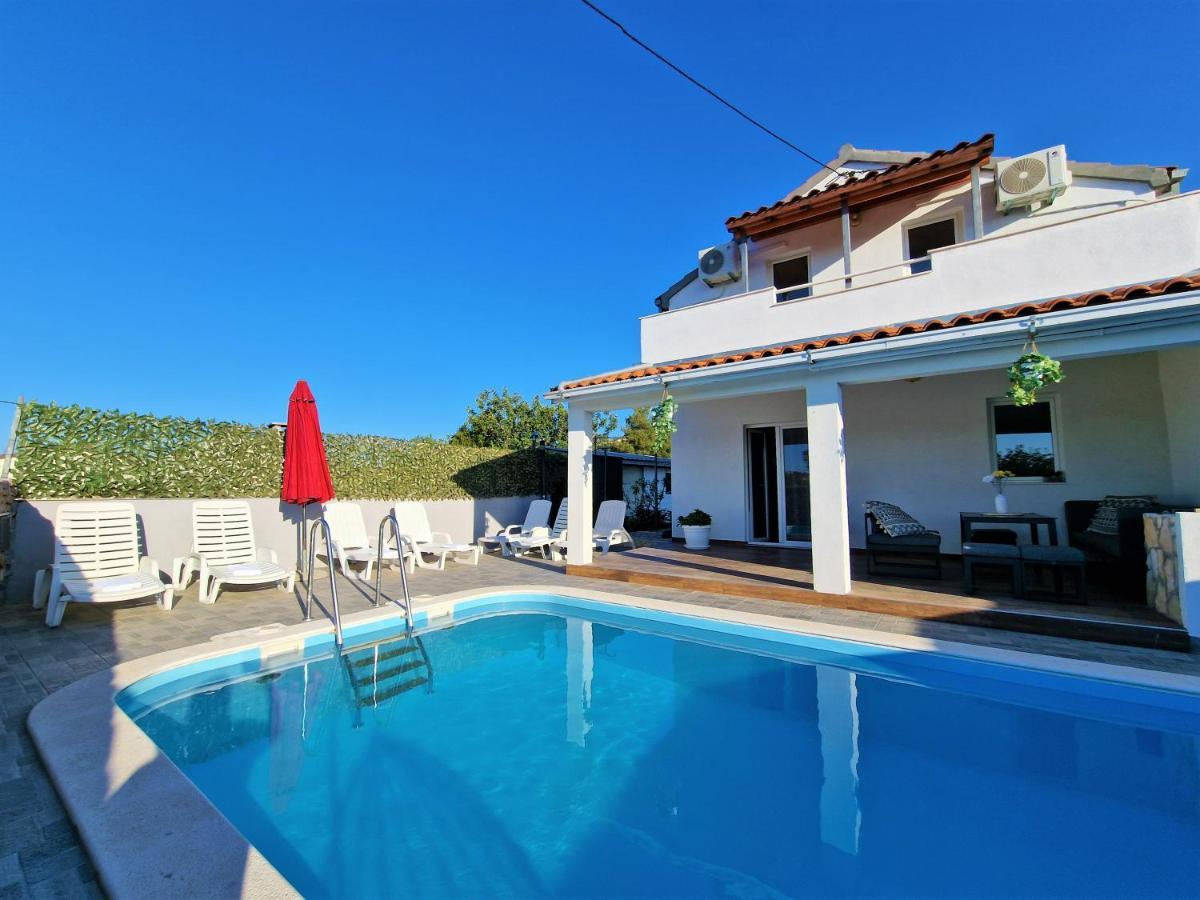 Anas Lagoon Holiday House With Pool At Azure Beach Дрвеник-Малий Екстер'єр фото